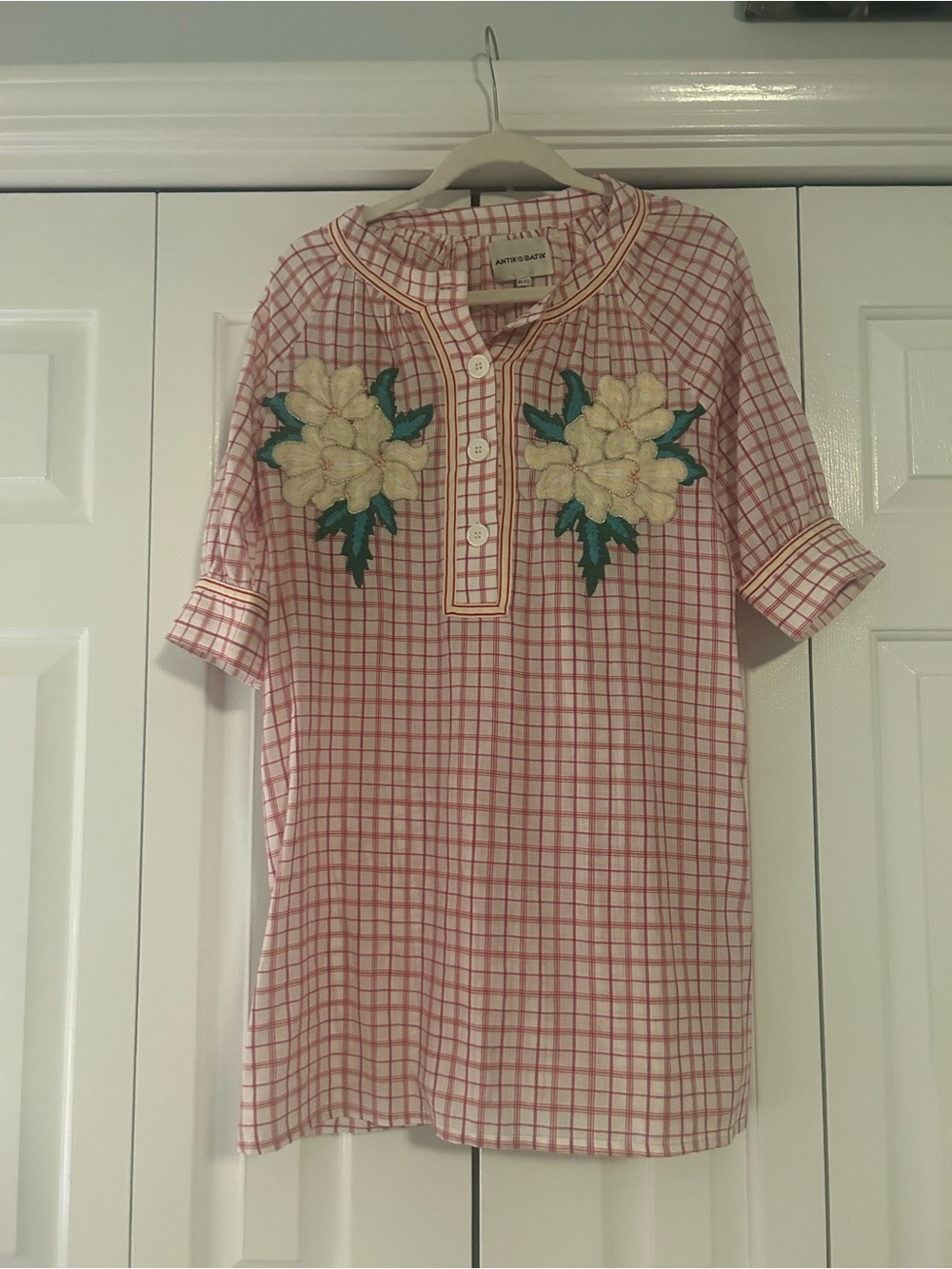 Antik Batik Pink & Cream Checked Button-Front Top